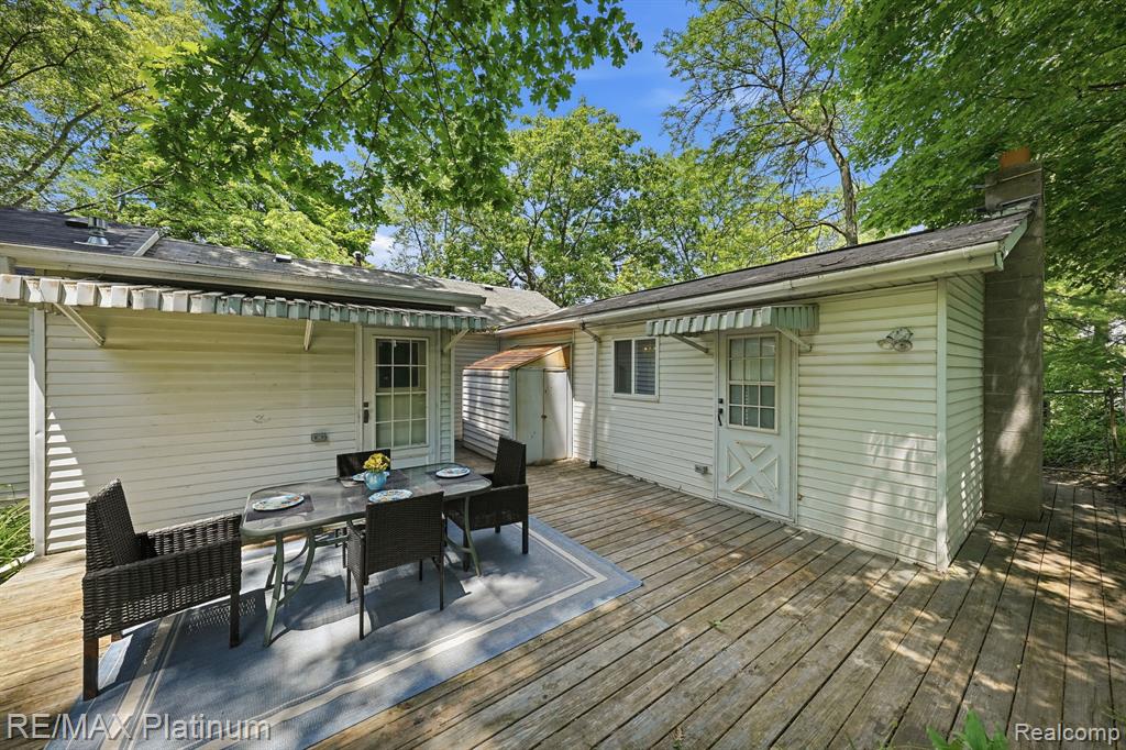 5630 Glen Echo Drive, Howell, MI 48843 — Photo 40