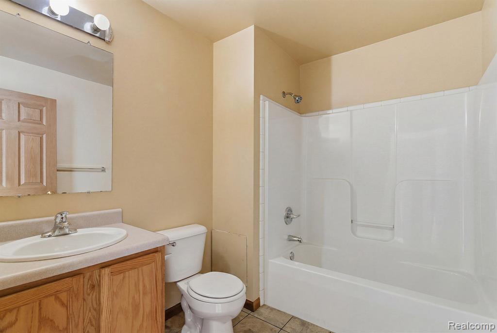 4783 Wayburn Street, Detroit, MI 48224 — Photo 32