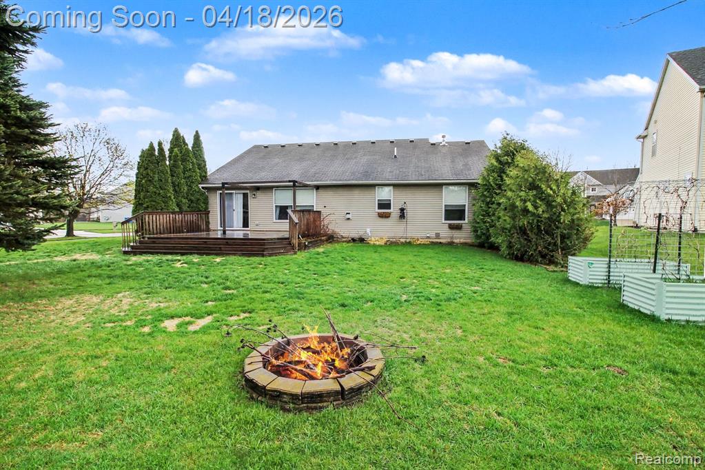 702 Dewars Street, Howell, MI 48843 — Photo 19