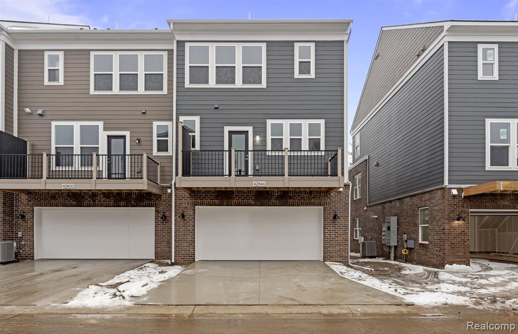 42846 Atwood Avenue, Novi, MI — Photo 2