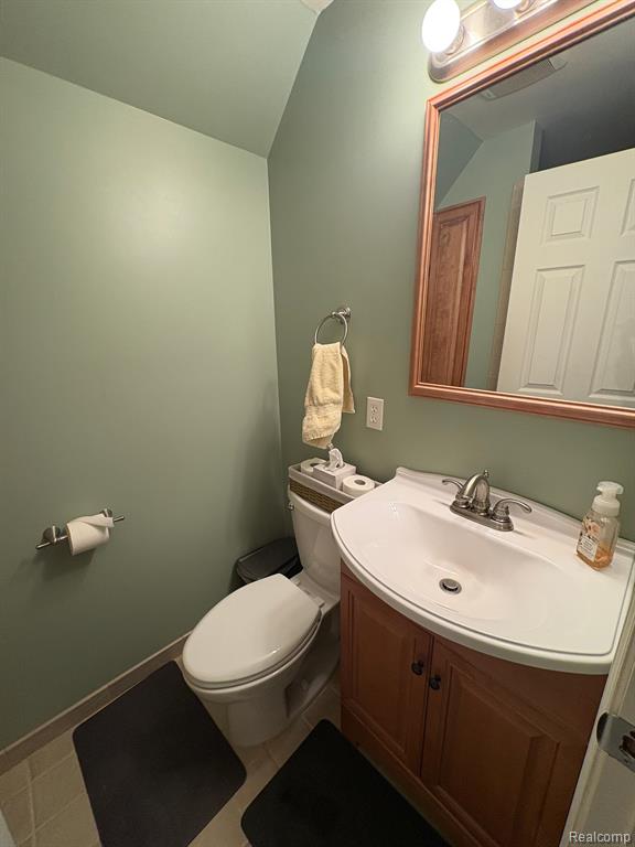 7681 Fieldcrest Drive, Almont, MI 48003 — Photo 39