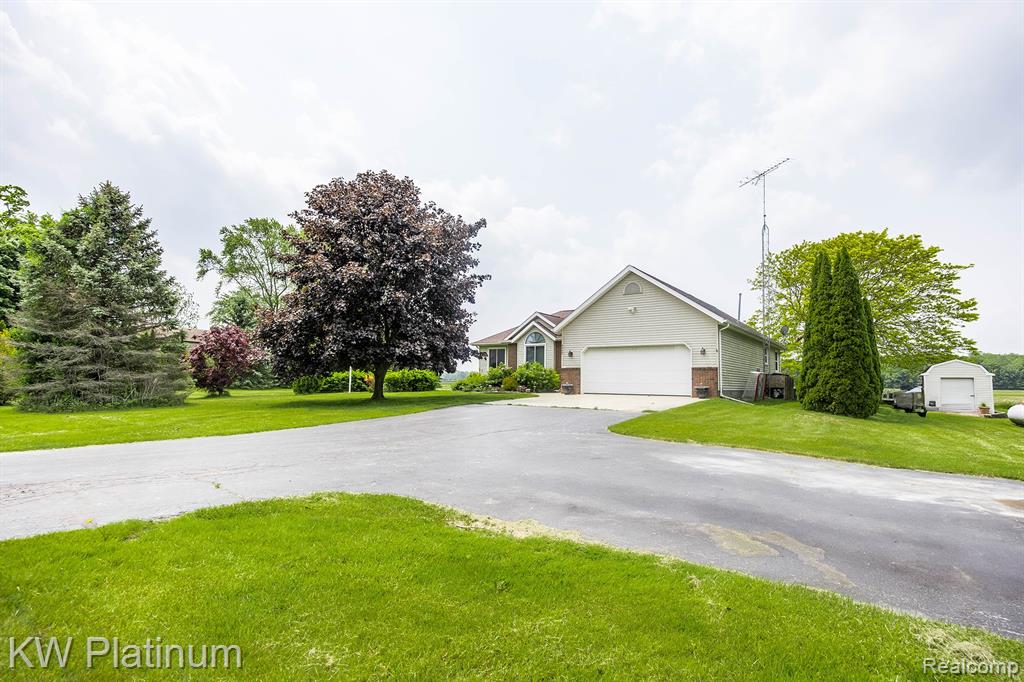5409 North Road, MI 48049 — Photo 38