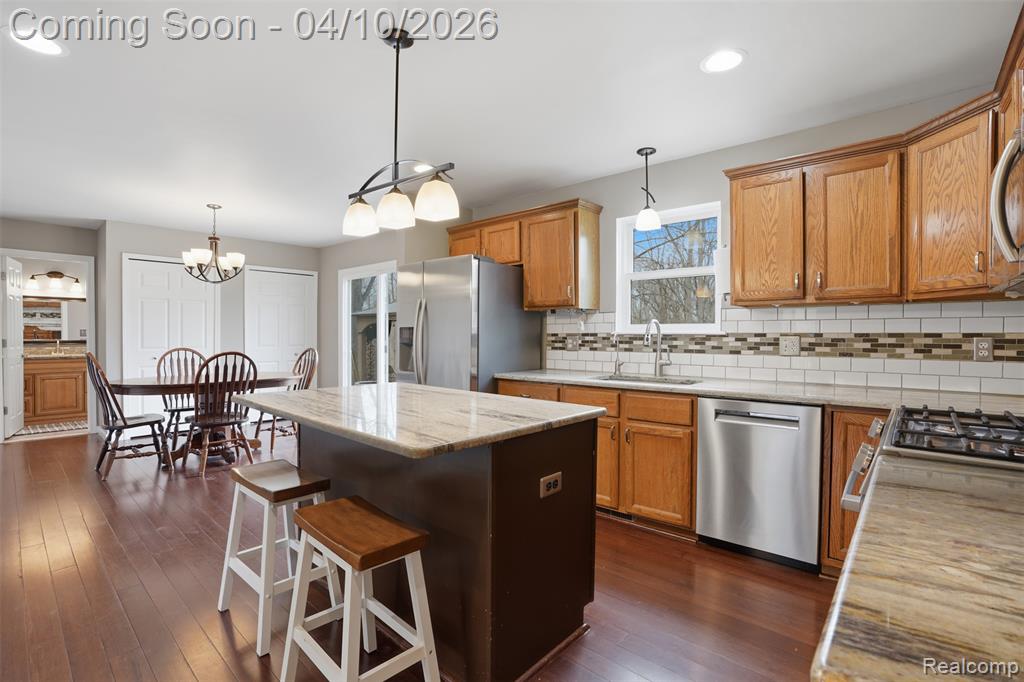 7354 Harrington Drive, Brighton, MI 48116 — Photo 7