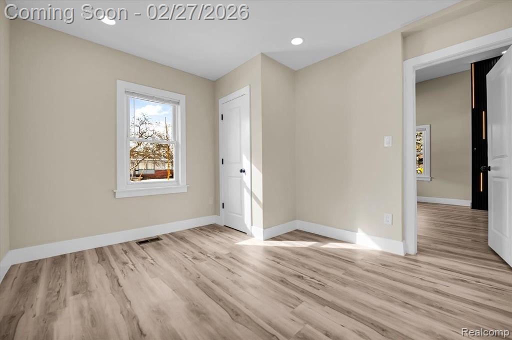 617 McKeighan Avenue, Flint, MI 48507 — Photo 11