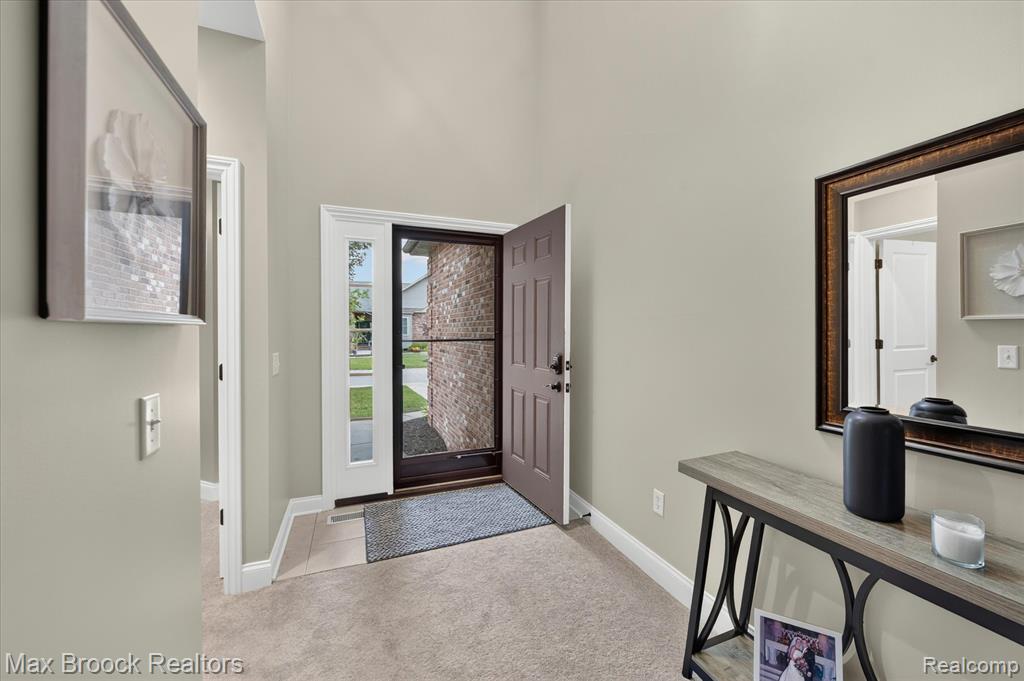 13141 Harbor Landings Drive, 76, Fenton, MI 48430 — Photo 5
