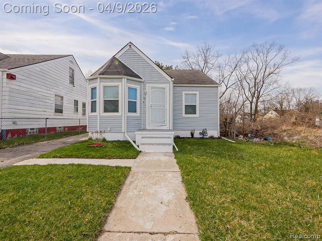 9163 Winthrop Street, Detroit, MI 48228 — Photo 15