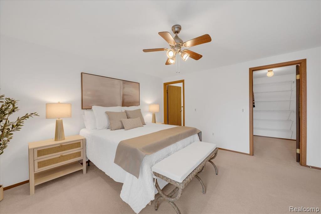 955 Woodlane Drive, 9, Rochester Hills, MI 48307 — Photo 15