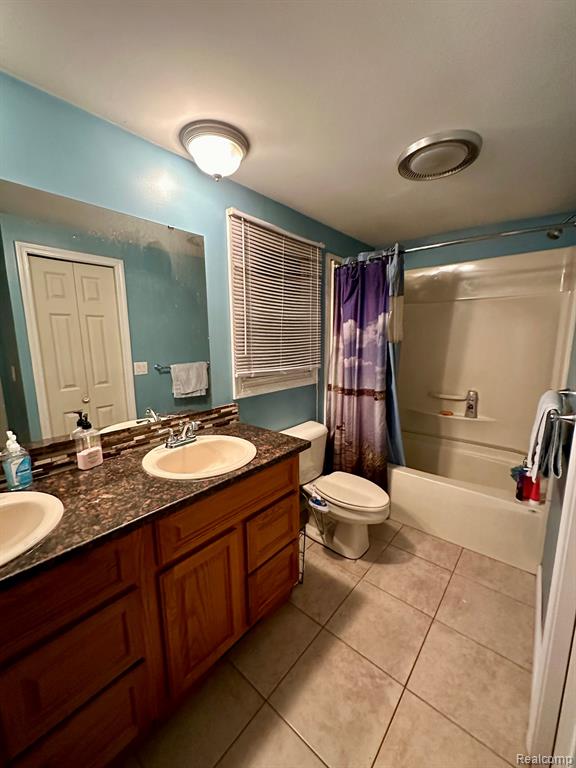 7700 RAVENSWOOD Road, Wales, MI — Photo 9