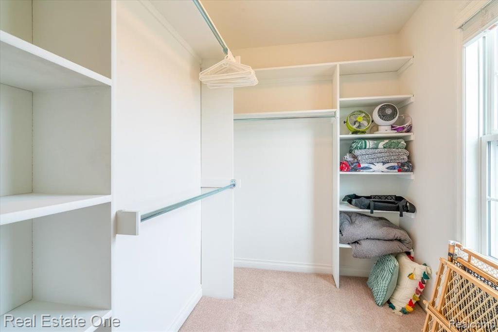 48025 E OXFORD Court, Canton, MI 48187 — Photo 50