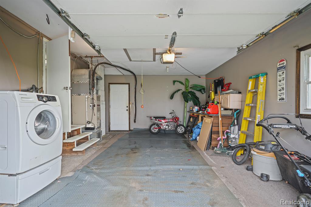 9110 GEORGETTE Street, White Lake, MI — Photo 20