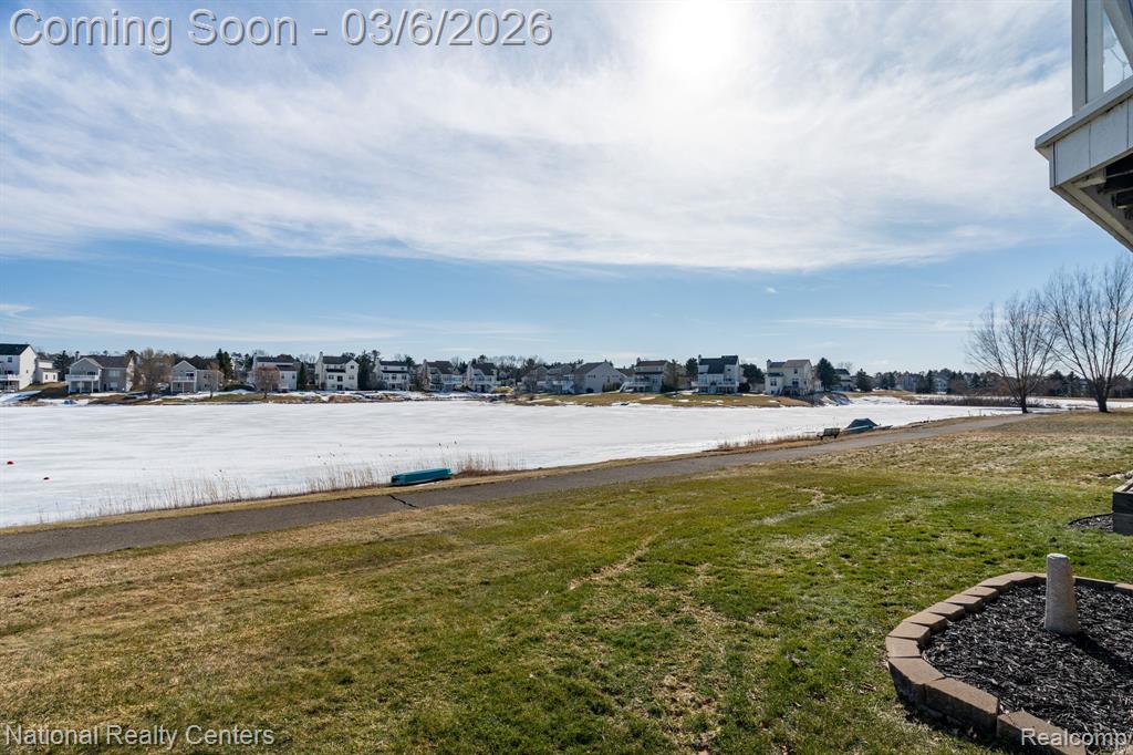 1015 Watersedge Court, Oxford, MI 48371 — Photo 50