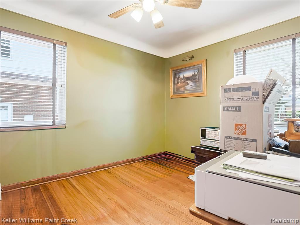 18048 Elizabeth Street, Roseville, MI 48066 — Photo 16