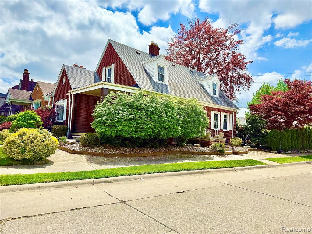 4775 ORCHARD Avenue, Dearborn, MI 48126 — Photo 2