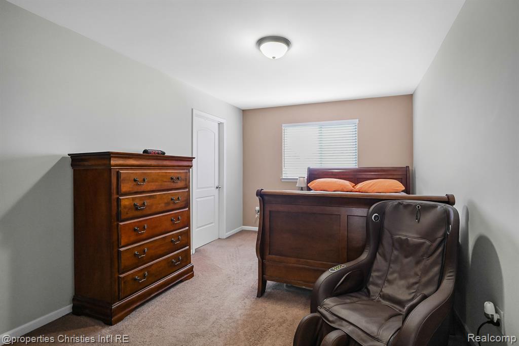24353 BROMPTON Way, South Lyon, MI 48178 — Photo 37
