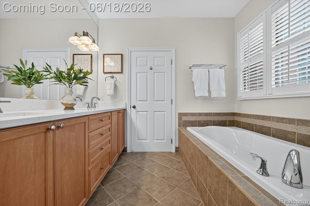 49515 Taft Lane, Canton, MI 48188 — Photo 44