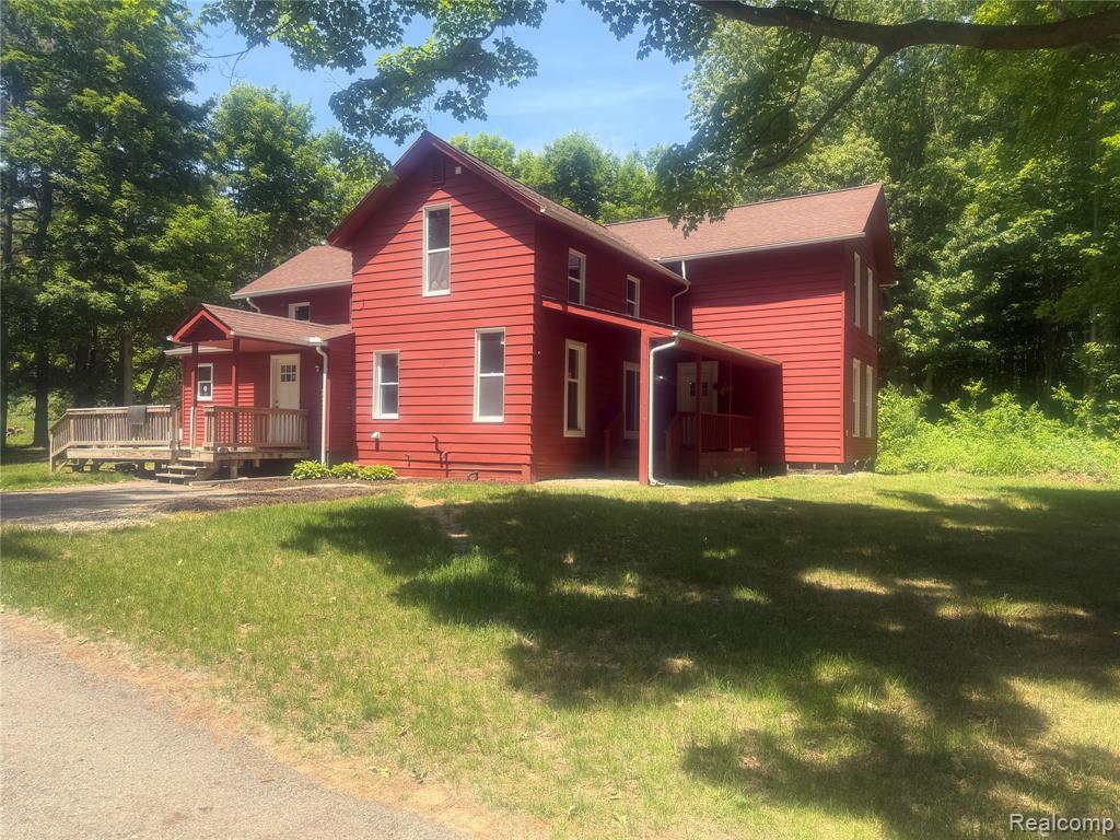 8566 Fostoria Road, Fostoria, MI 48435 — Photo 2