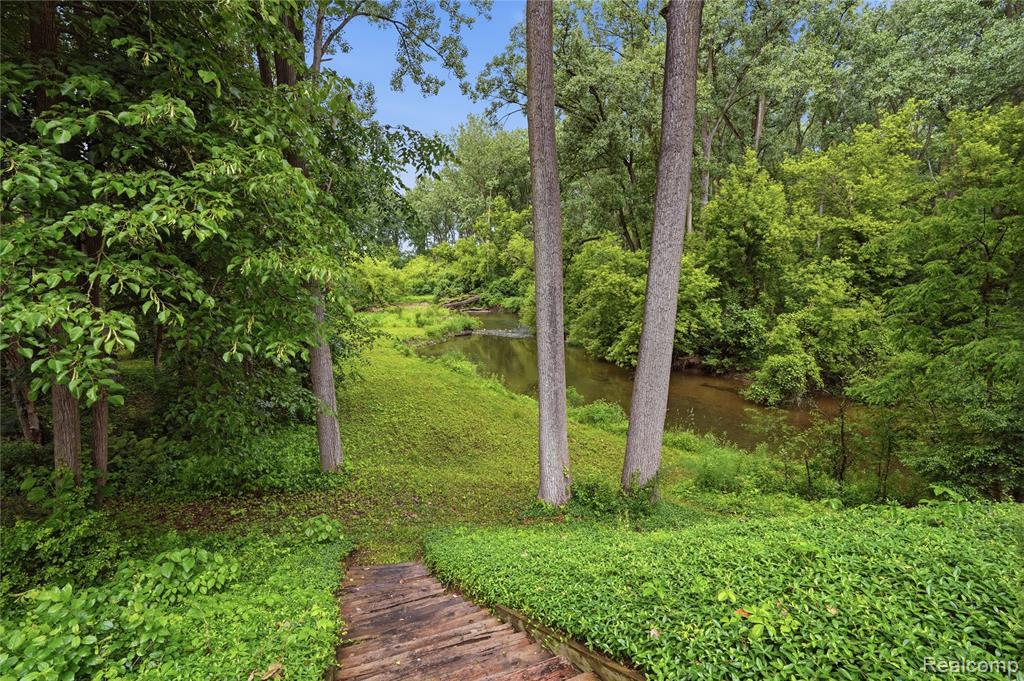 68345 Romeo Plank Road, Ray, MI — Photo 12