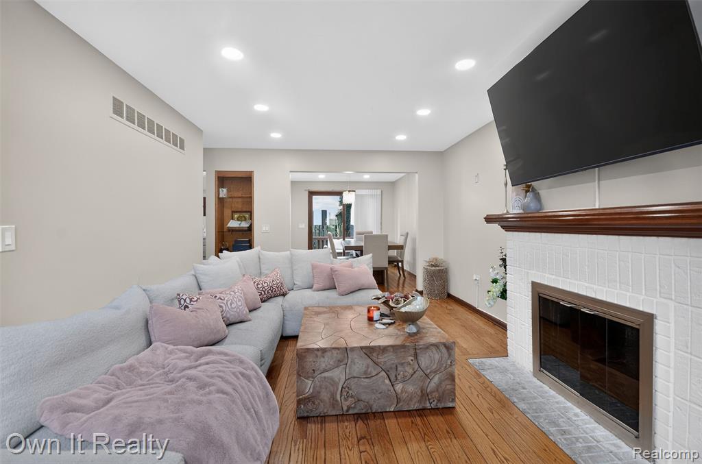 718 S Military Street, Dearborn, MI 48124 — Photo 5