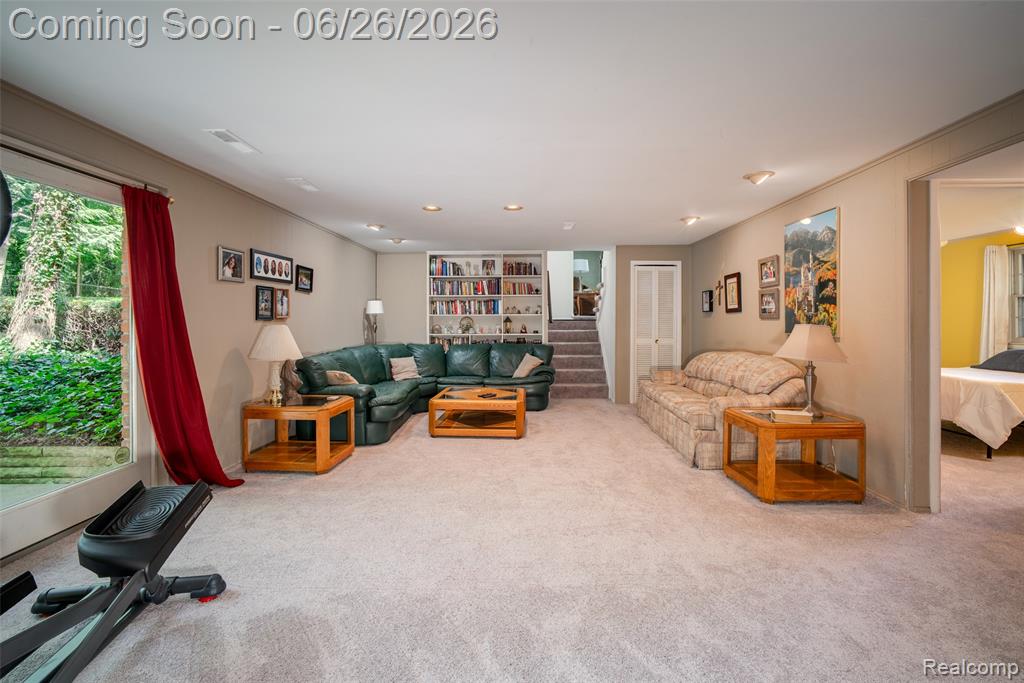6826 Spruce Drive, Bloomfield Hills, MI 48301 — Photo 26