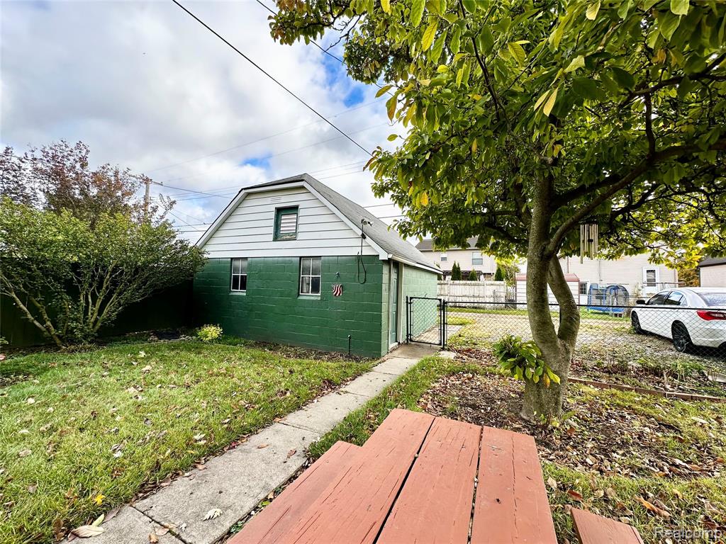 1815 5th Street, Wyandotte, MI 48192 — Photo 5