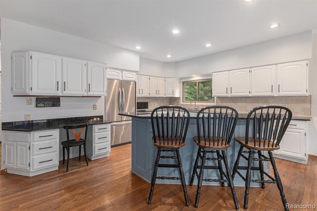 5895 Meadows Drive, Clarkston, MI 48348 — Photo 17