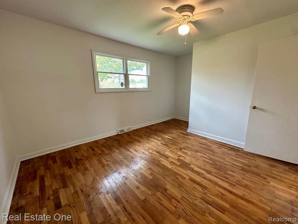 7025 Coldwater Road, Flushing, MI 48433 — Photo 19