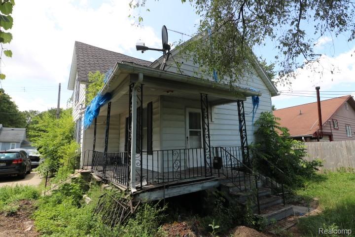 Photo 3