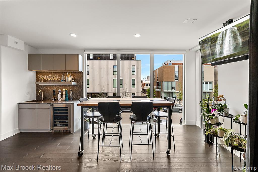 311 Alfred Street, Detroit, MI 48201 — Photo 14