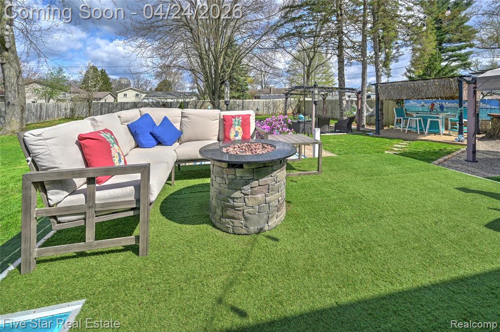 2995 Beaumont Drive, Highland, MI 48356 — Photo 48