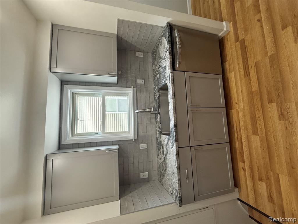 6737 Warwick Street, Detroit, MI 48228 — Photo 7