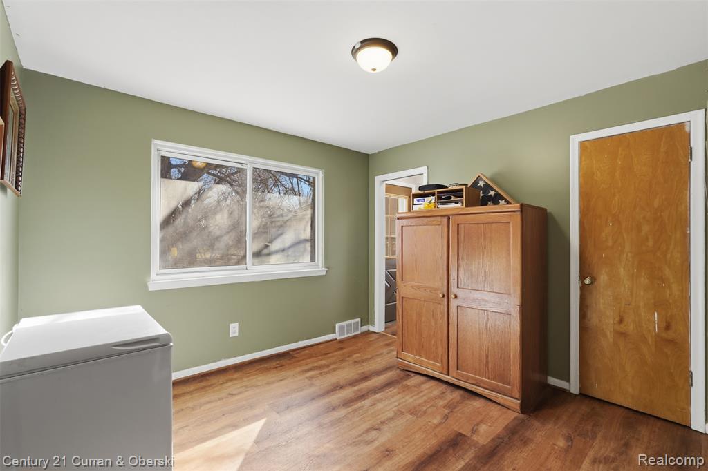 543 McMunn Street, South Lyon, MI 48178 — Photo 13