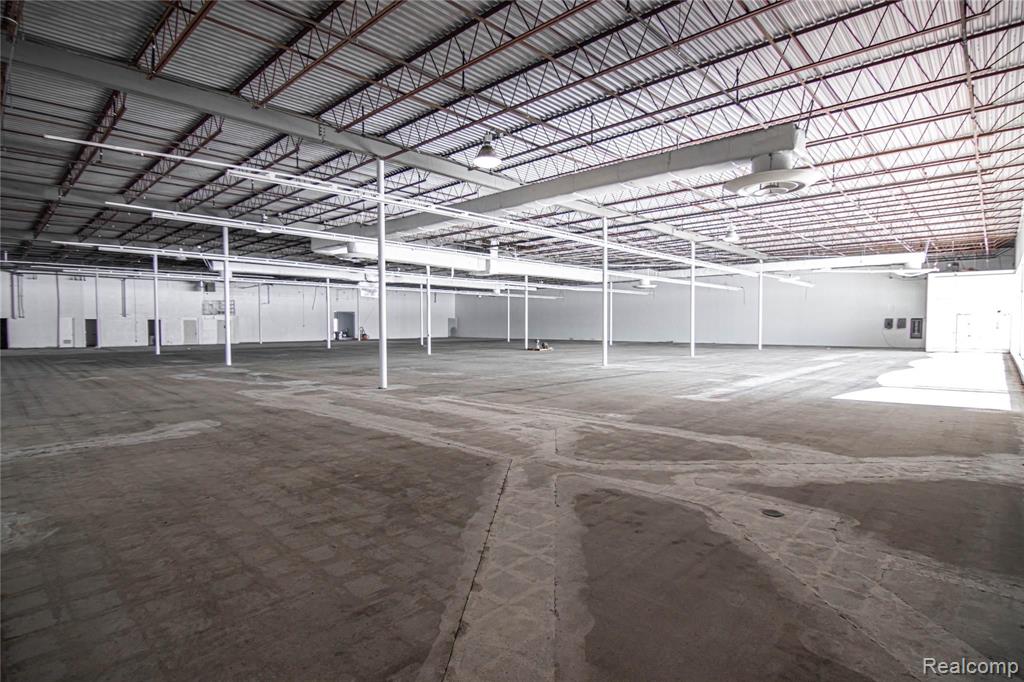 4120 W Pierson Rd, Flint, MI 48504 — Photo 3