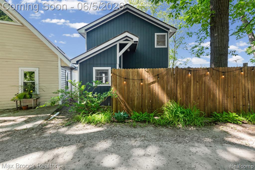 5338 Wildwood Drive, Howell, MI 48843 — Photo 28