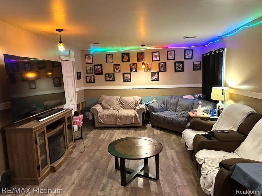 7020 E Carpenter Road, Davison, MI 48423 — Photo 3