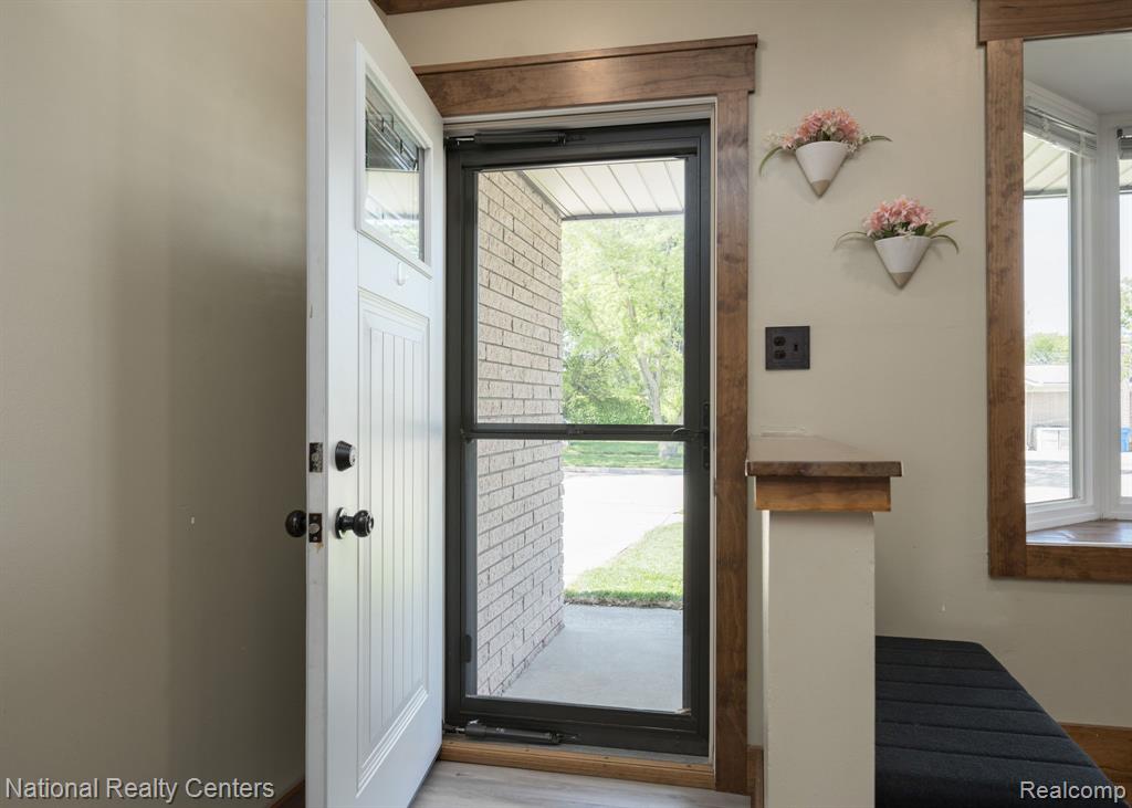 1760 Westwood Drive, Madison Heights, MI 48071 — Photo 4