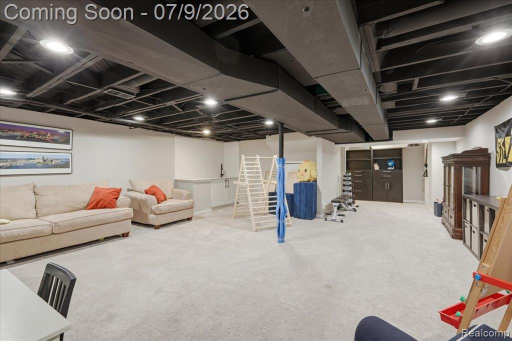 423 S Cranbrook Cross Road, Bloomfield Hills, MI 48301 — Photo 41