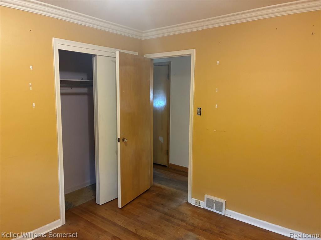 18031 Mott Avenue, Eastpointe, MI 48021 — Photo 28