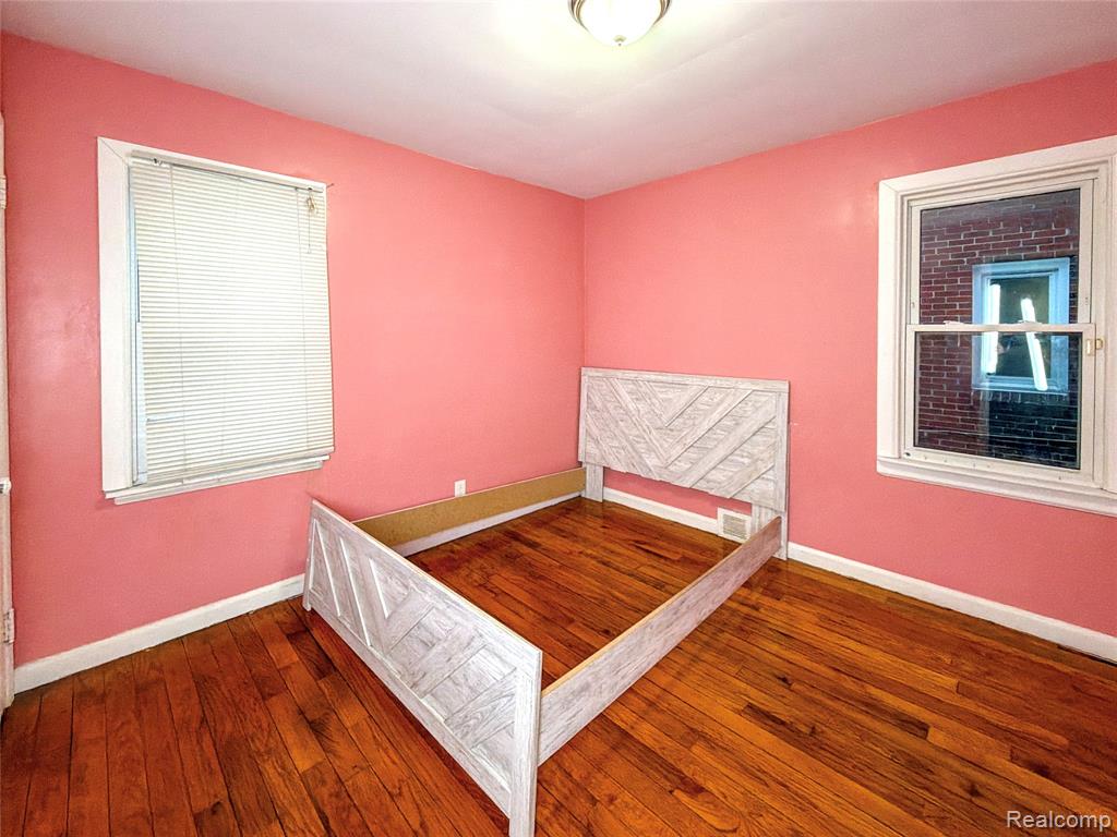 8553 Cloverlawn Street, Detroit, MI 48204 — Photo 8