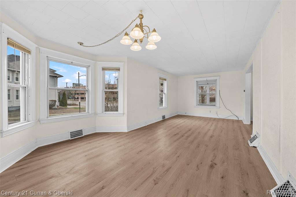 902 S Washington Avenue, Royal Oak, MI 48067 — Photo 6