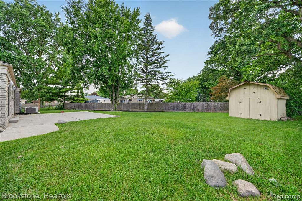 720 Comet Court, Canton, MI 48188 — Photo 38