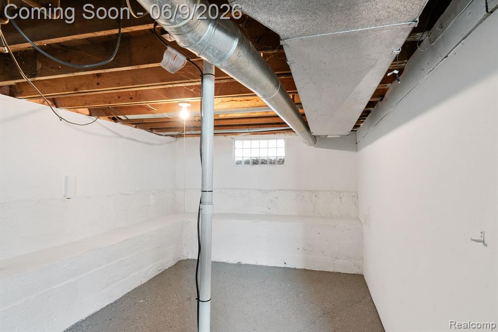 3260 SASHABAW Road, Waterford, MI — Photo 32