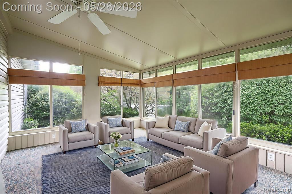 2855 Reflection Avenue, Waterford, MI 48328 — Photo 4