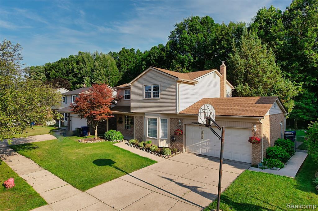 44827 Leslie Lane, Canton, MI 48187 — Photo 48