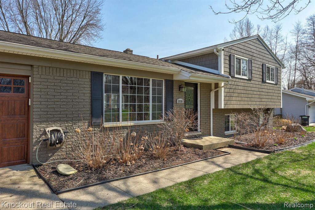 5936 Wellington Drive, Clarkston, MI — Photo 6