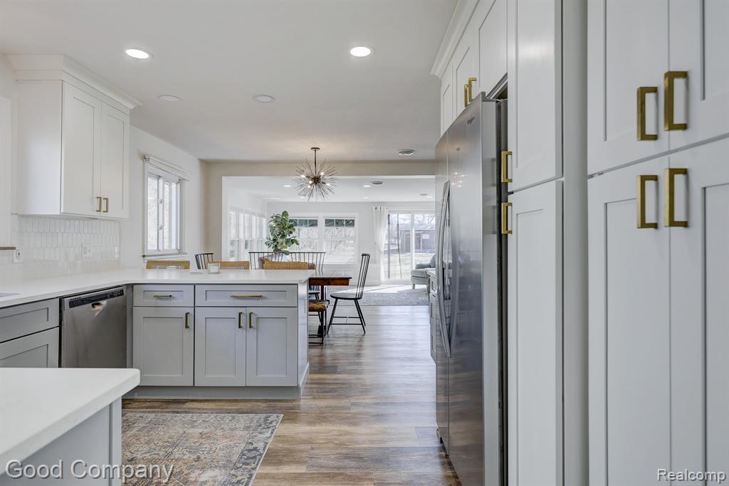 4896 Chicago Road, Warren, MI 48092 — Photo 26