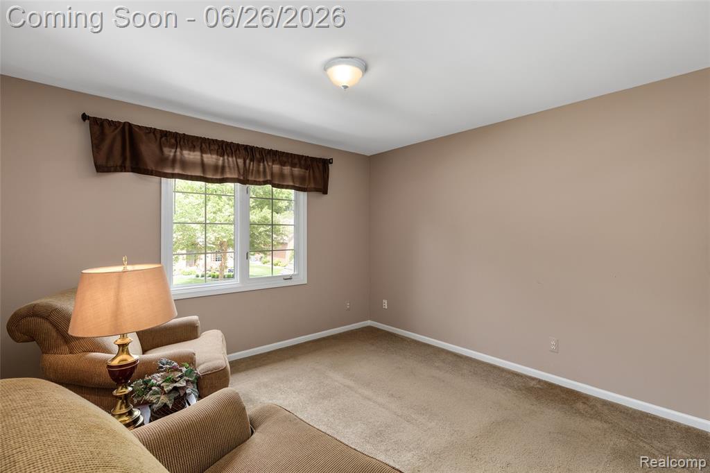 2176 Oakwood Drive, Troy, MI 48085 — Photo 26