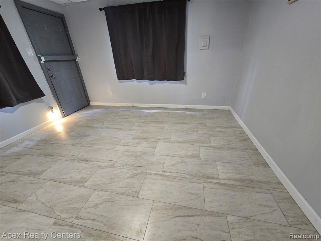 7671 - 7675 Evergreen Avenue, Detroit, MI 48228 — Photo 32