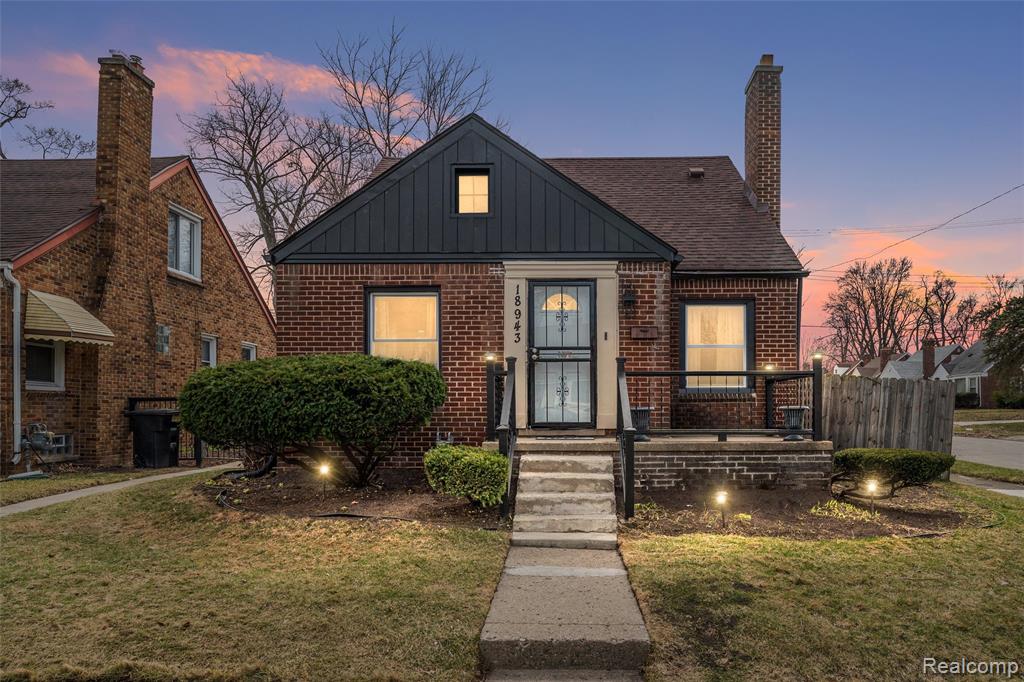 18943 Curtis Street, Detroit, MI 48219 — Photo 2