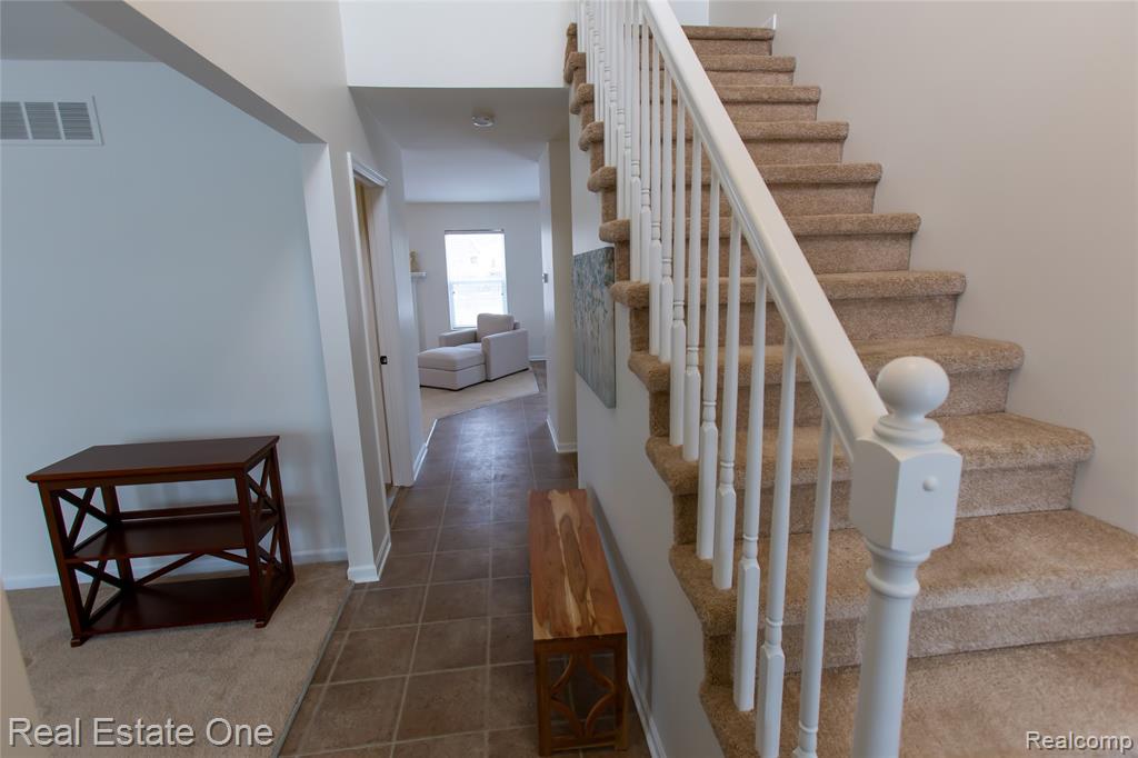 146 Jordyn Way, Oxford, MI 48371 — Photo 2