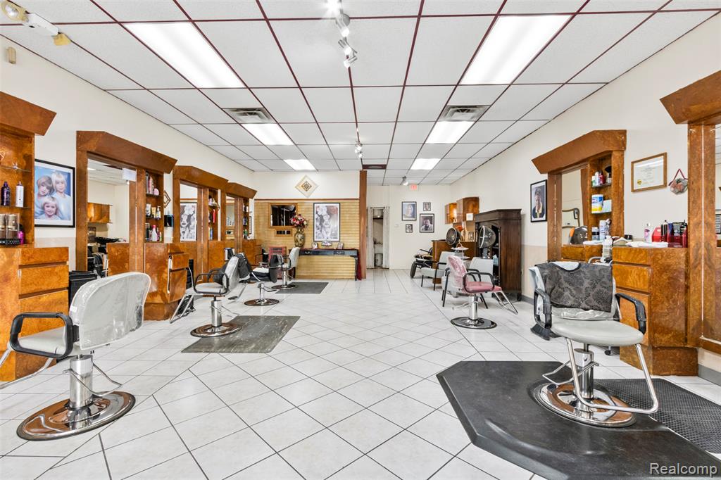 40400 Five Mile Rd, Plymouth, MI 48170 — Photo 6